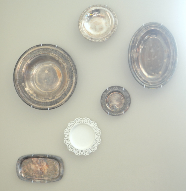 Silver and Ikea plate wall on seelindsay.com